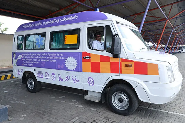 Apollo Tyres - Mobile Medical Unit- truckers